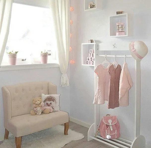 Paint Baby Bedroom Wooden Clothes Hanger Stand Kids Clothing Children Furniture Floor Display Hanger