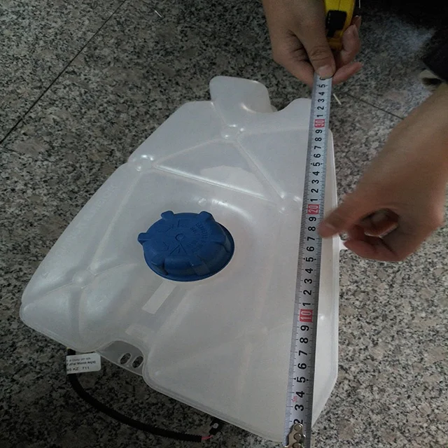 DeutzBFM1013  Diesel engine spare parts Expansion tank 04208098 04293026