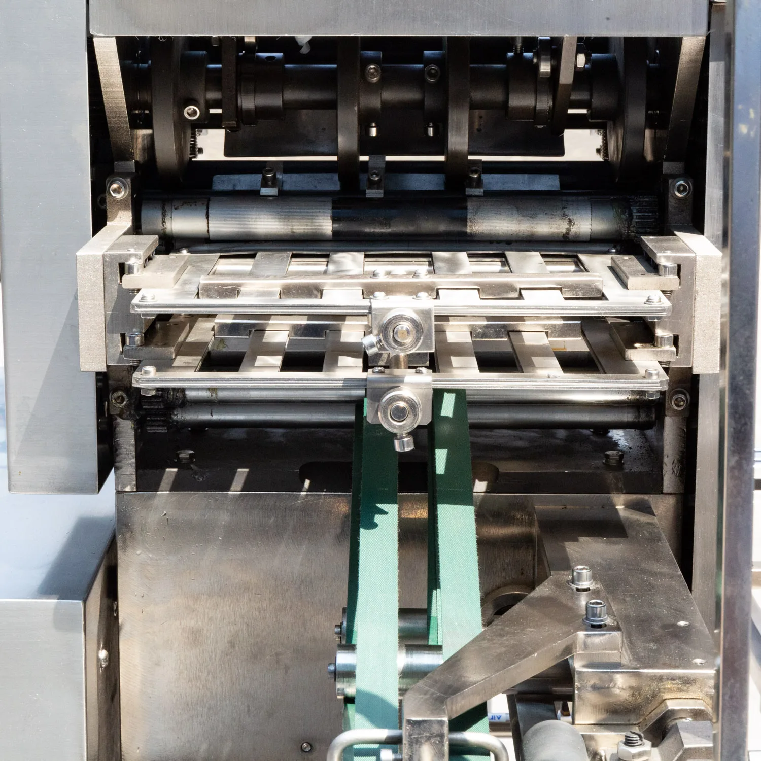 Станок для изготовления вертикальных коробок по цене