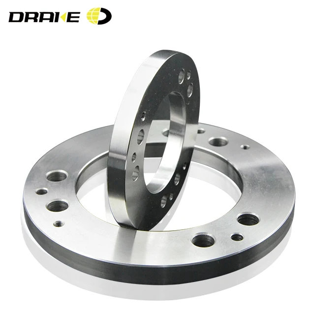 Backplates flange allow mounting of collet chucks or alternative lathe chucks