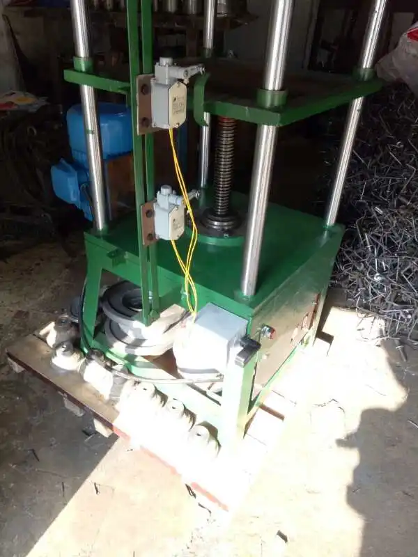 
fireworks pyrotechnics display shell paper ball making machine 