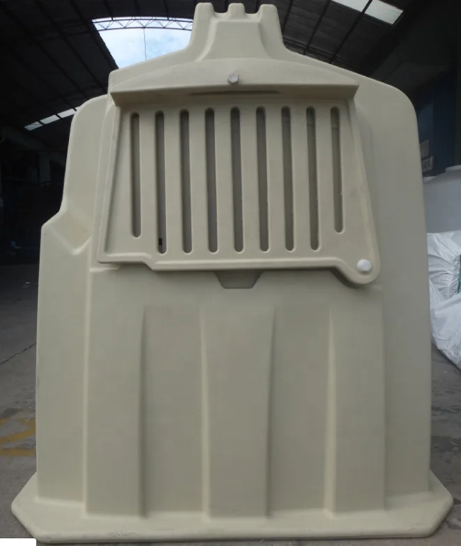 Customized rotational plastic calf house