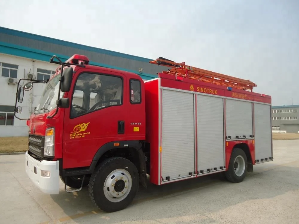 Sinotruk light fire fighting truck for emergency rescue