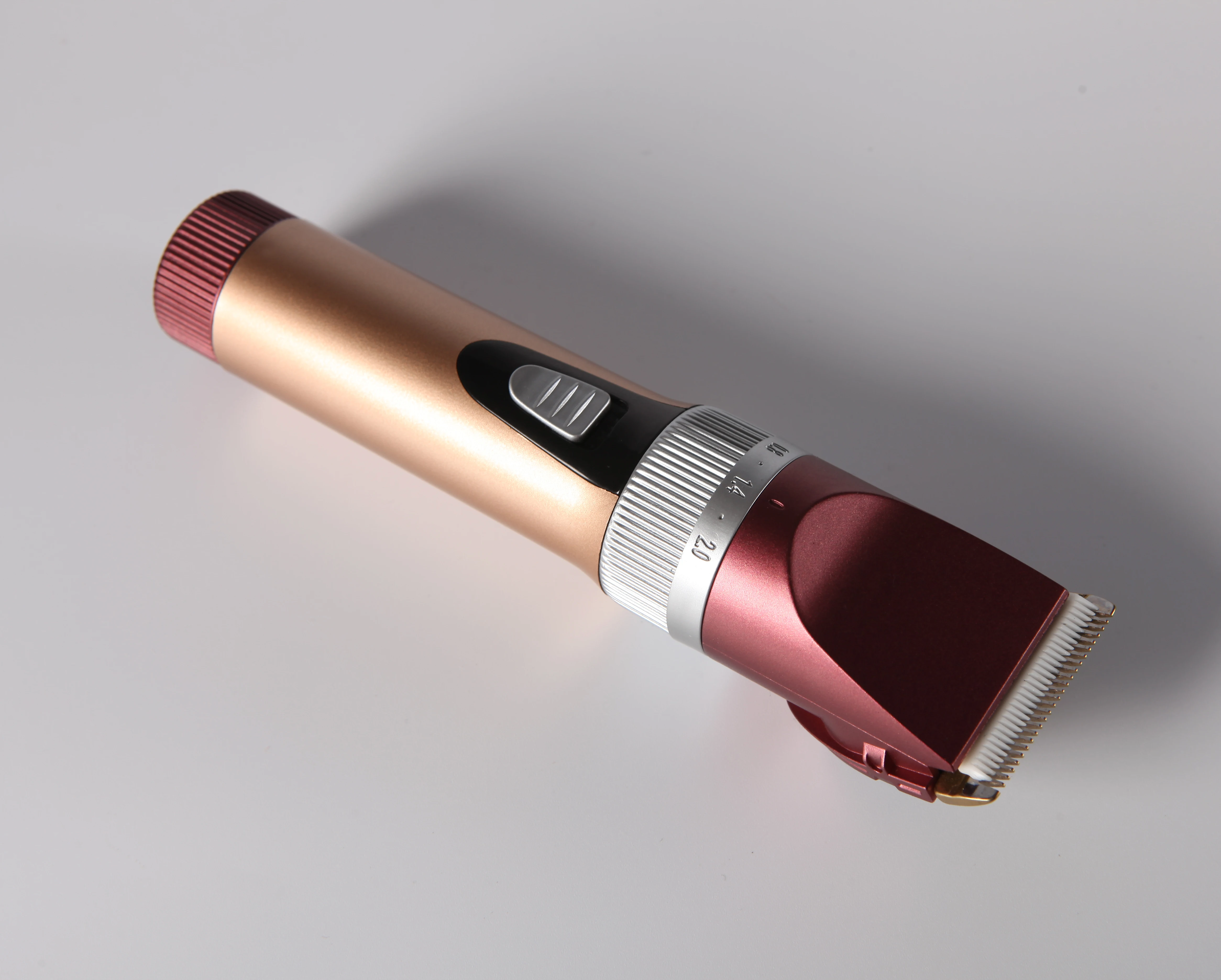 
Low Noise And Quiet Electric Professional Barber Rechargeable Hair Clipper 