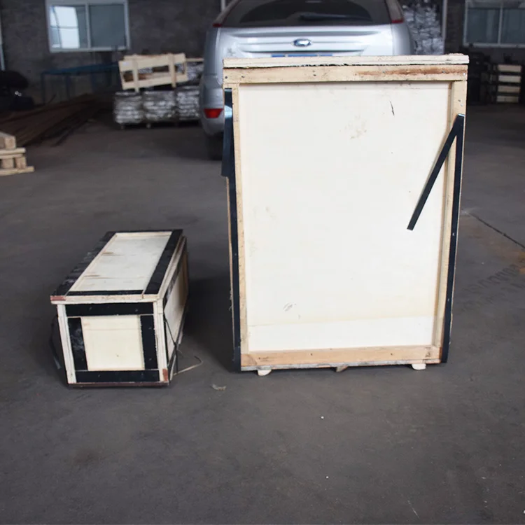 Cold extrusion press is used for cold extrusion sleeve connection