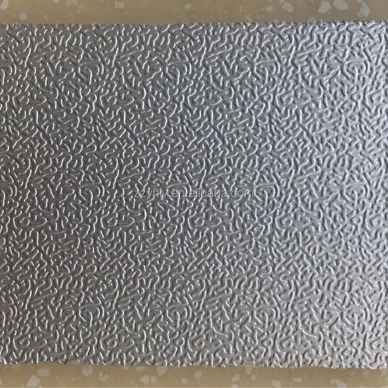 Online sales China supplier colored and embossed aluminium foil roll
