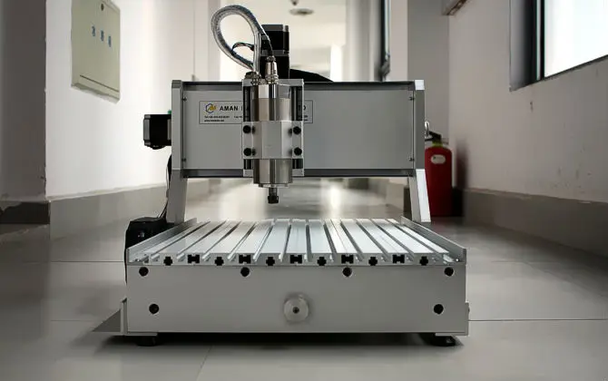 Китай горячее надувательство АМАН 3040 мини ЧПУ гравировальный станок