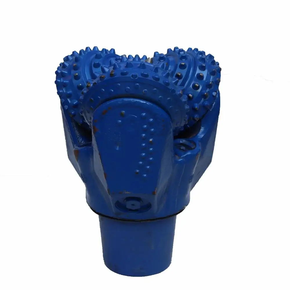 hybrid drill bit combing fixed cutter and roller cone