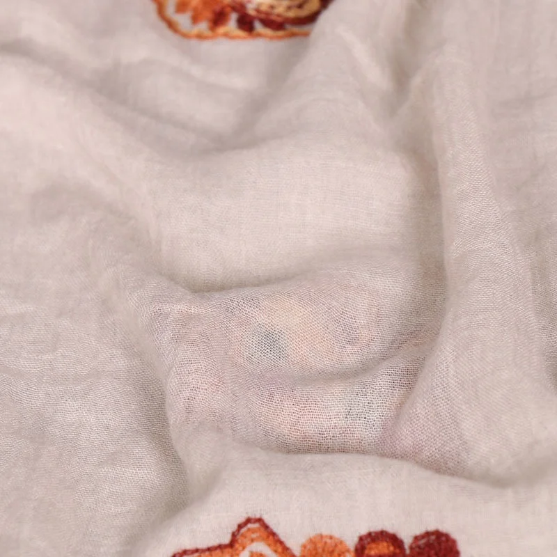 
2020 Newest High Quality Long Shawls Flower Print Women Plain Cotton Embroidered Custom Scarf 