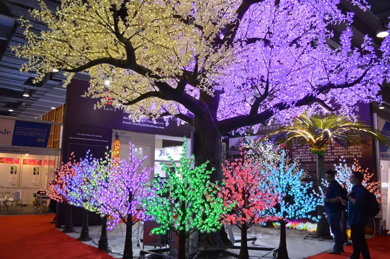 Wholesale outdoor holiday christmas decoration lighting LED cherry tree