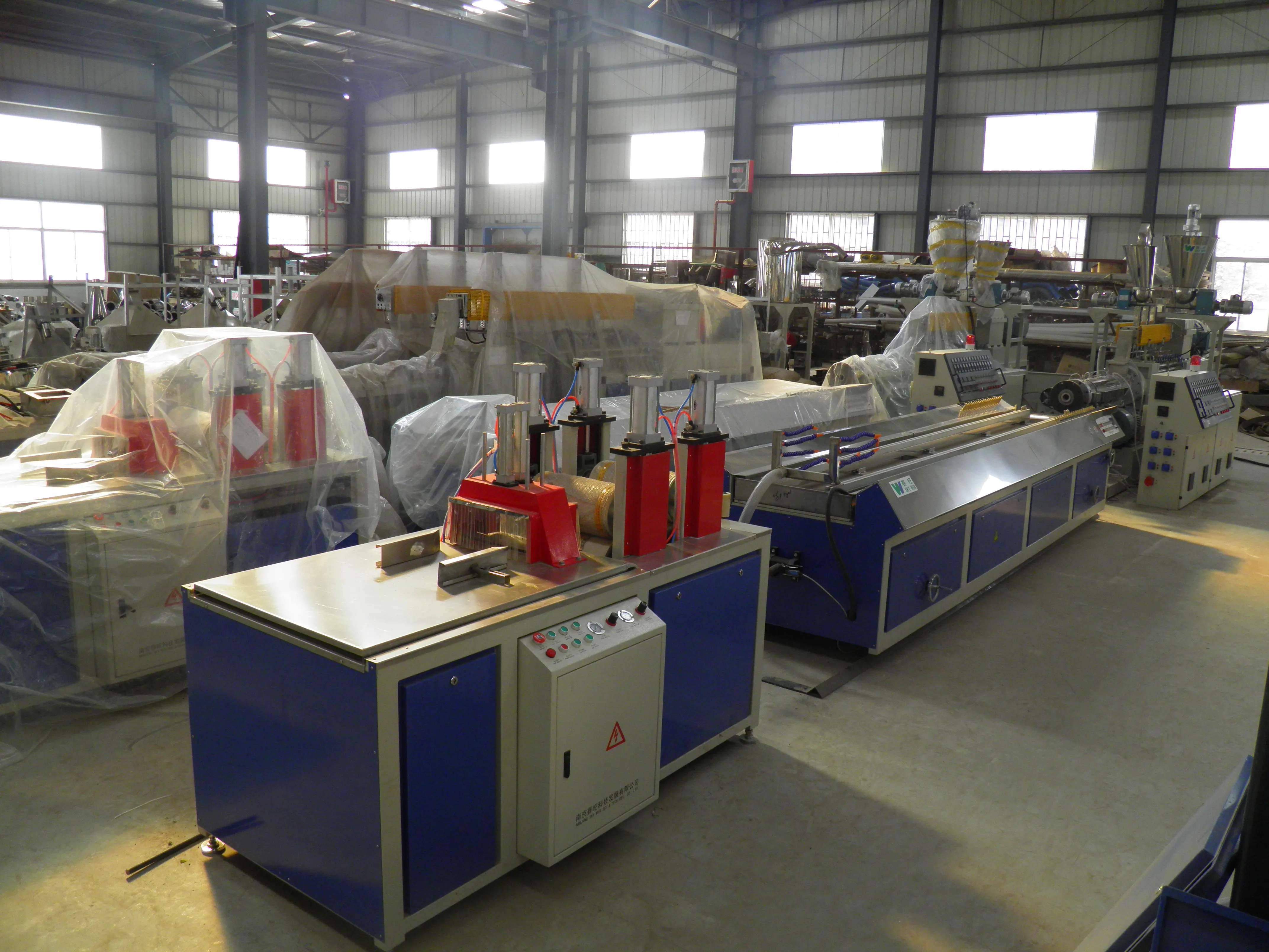 WPC Outdoor Decking Floor making machine  extrusion line