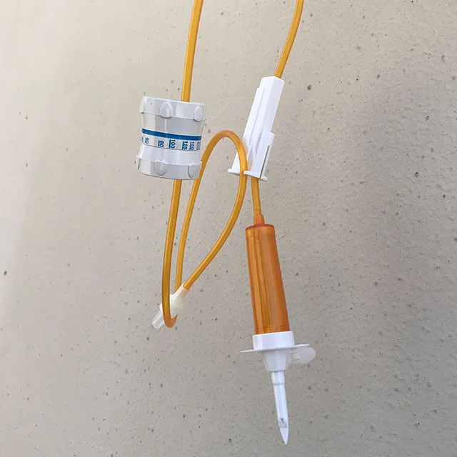 Medical disposable photophobic infusion iv set with CE ISO