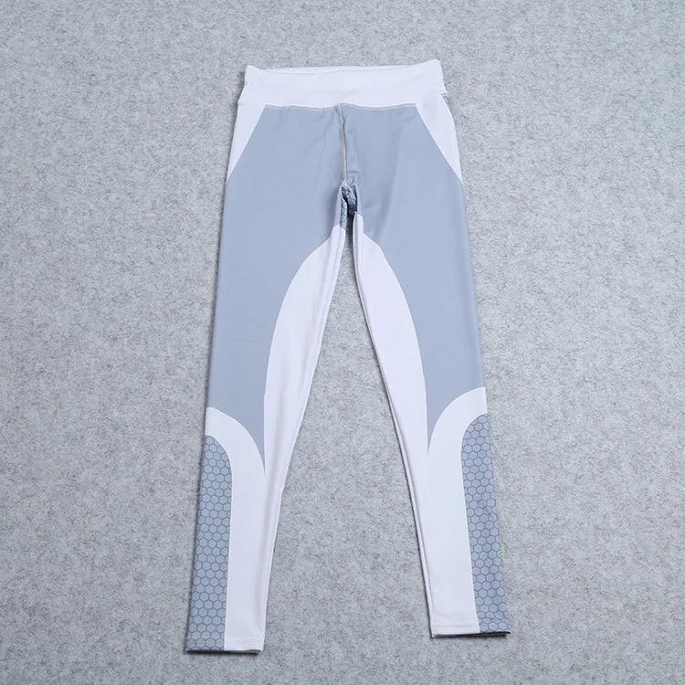 Ячеистой сетки шаблон печати эластичные обтягивающие фитнеса черного или белого цветов леггинсы для женщин с длинным рукавом спортивный