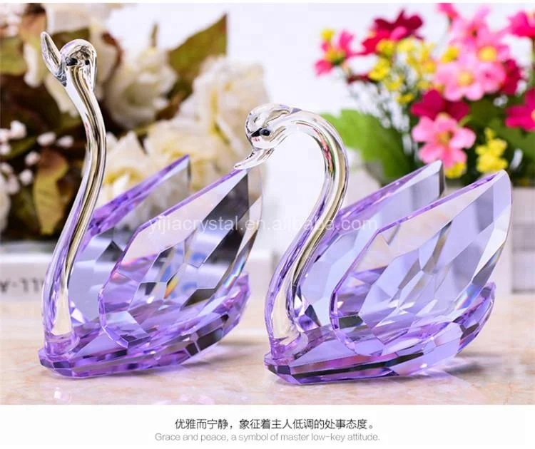 Crystal Glass Swan Couple for Wedding Guests Give Away Gifts