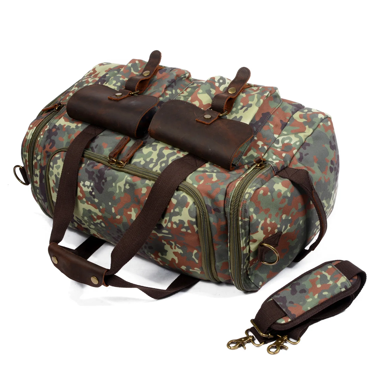 New Large Capacity  Camouflage Fabric With Crazy horse leather Luggage  MensTote Weekend Duffel
