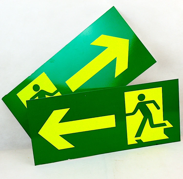 Green Running Man Right Left Direction Luminous Emergency Exit Aluminum Metal Sign Tin Plate Warning Safety Metal Nameplate