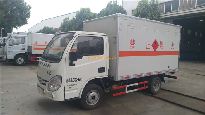 Euro 4 Emission Standard  Single Cab Van Box Truck for Dangerous Goods