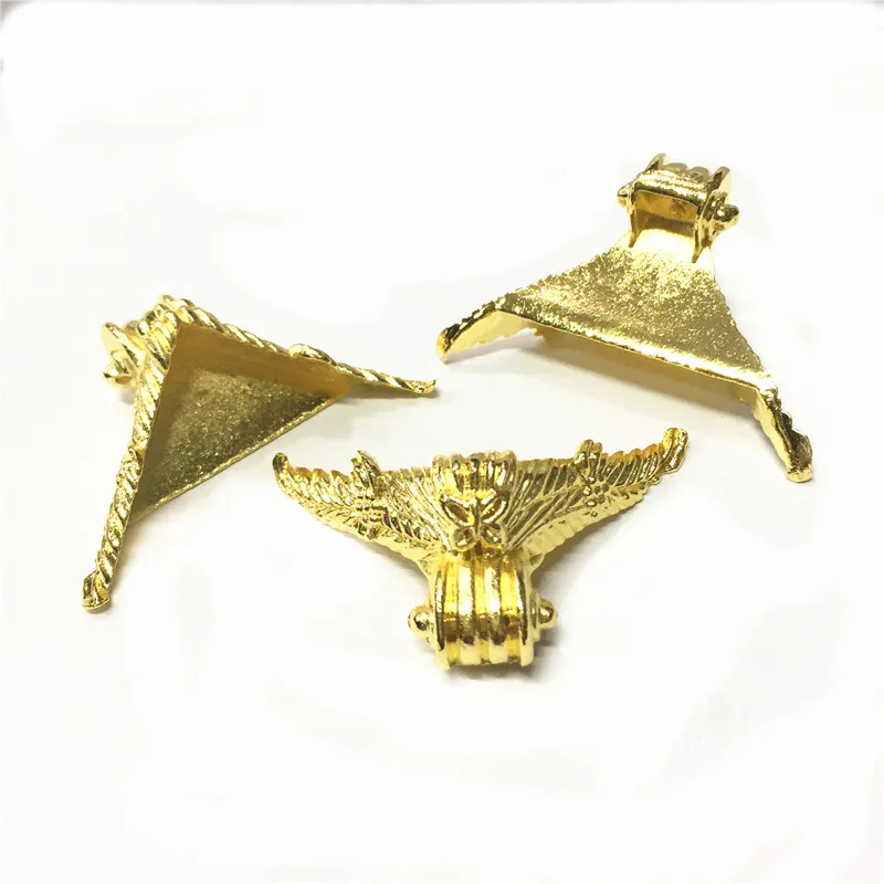 Золотая винтажная Подарочная коробка для ювелирных изделий, Деревянный чехол, Декоративные ножки, Угловой протектор