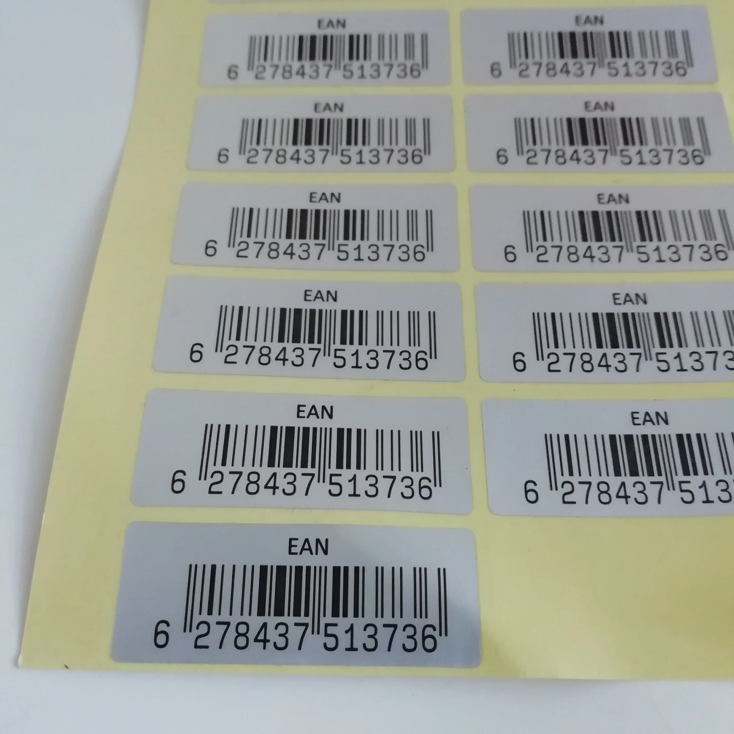 Guangzhou custom high quality self-Adhesive barcode price barcode sticker /label with serial number printing