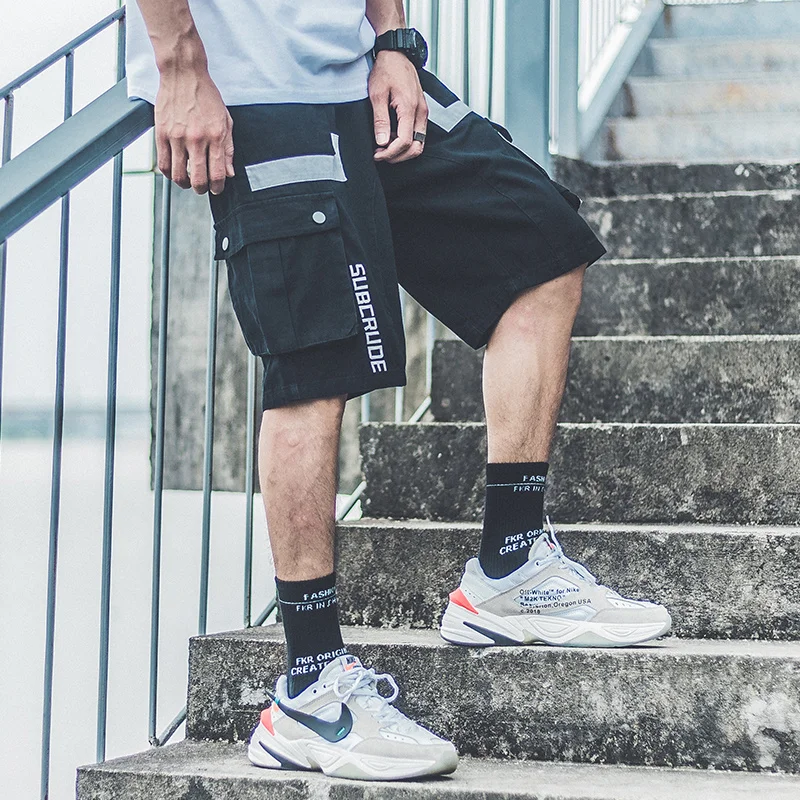 
Low MOQ summer color matching mens cargo pants with side pockets 