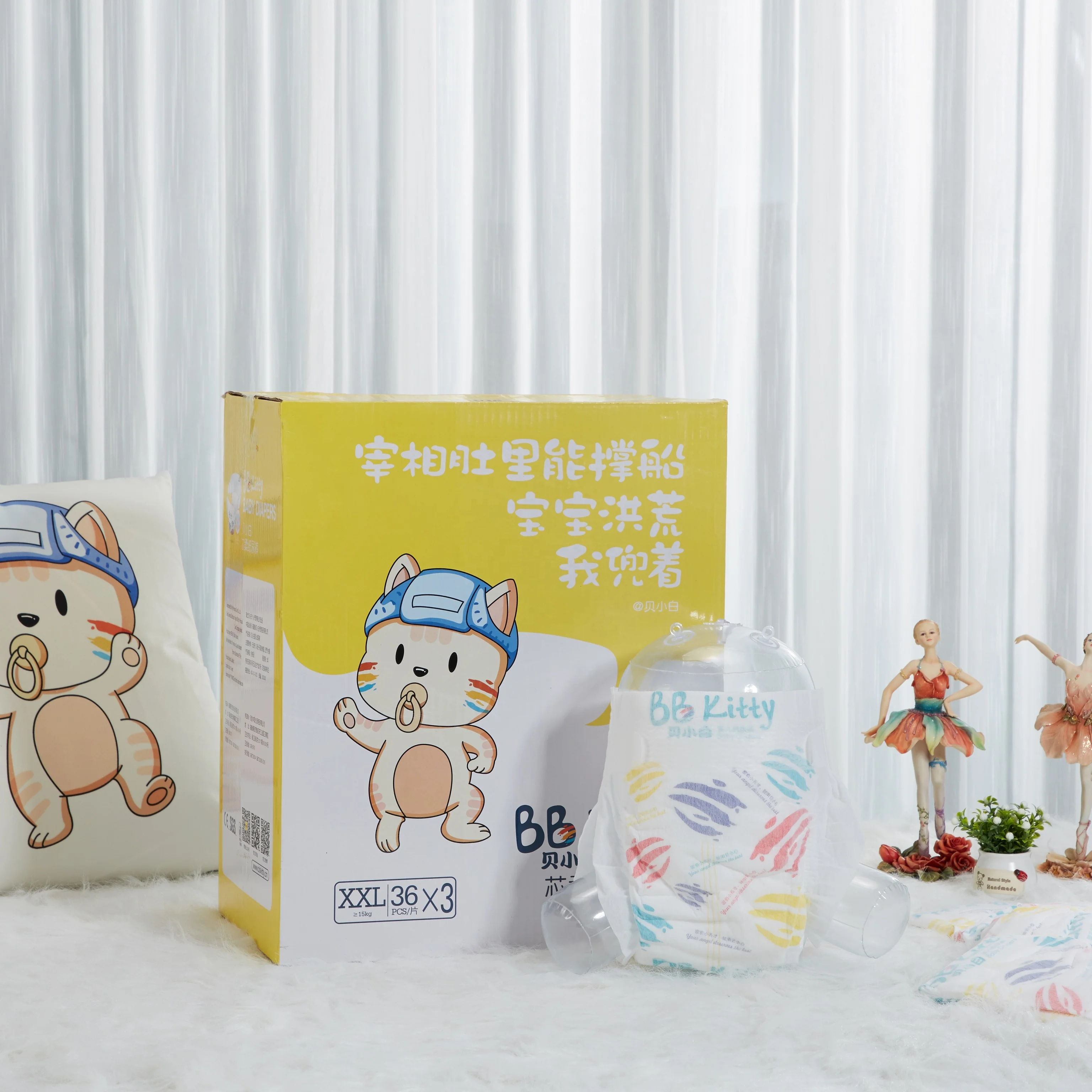 BB Kitty Diapers, A Well-Known Brand In China. Six Sizes Are Optional Grow With Your Baby. XXL Size