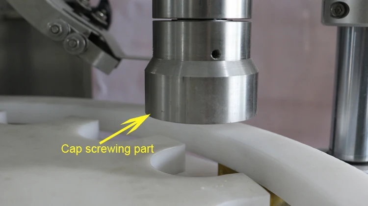 Automatic shampoo thick paste filling machine with capping mechanism