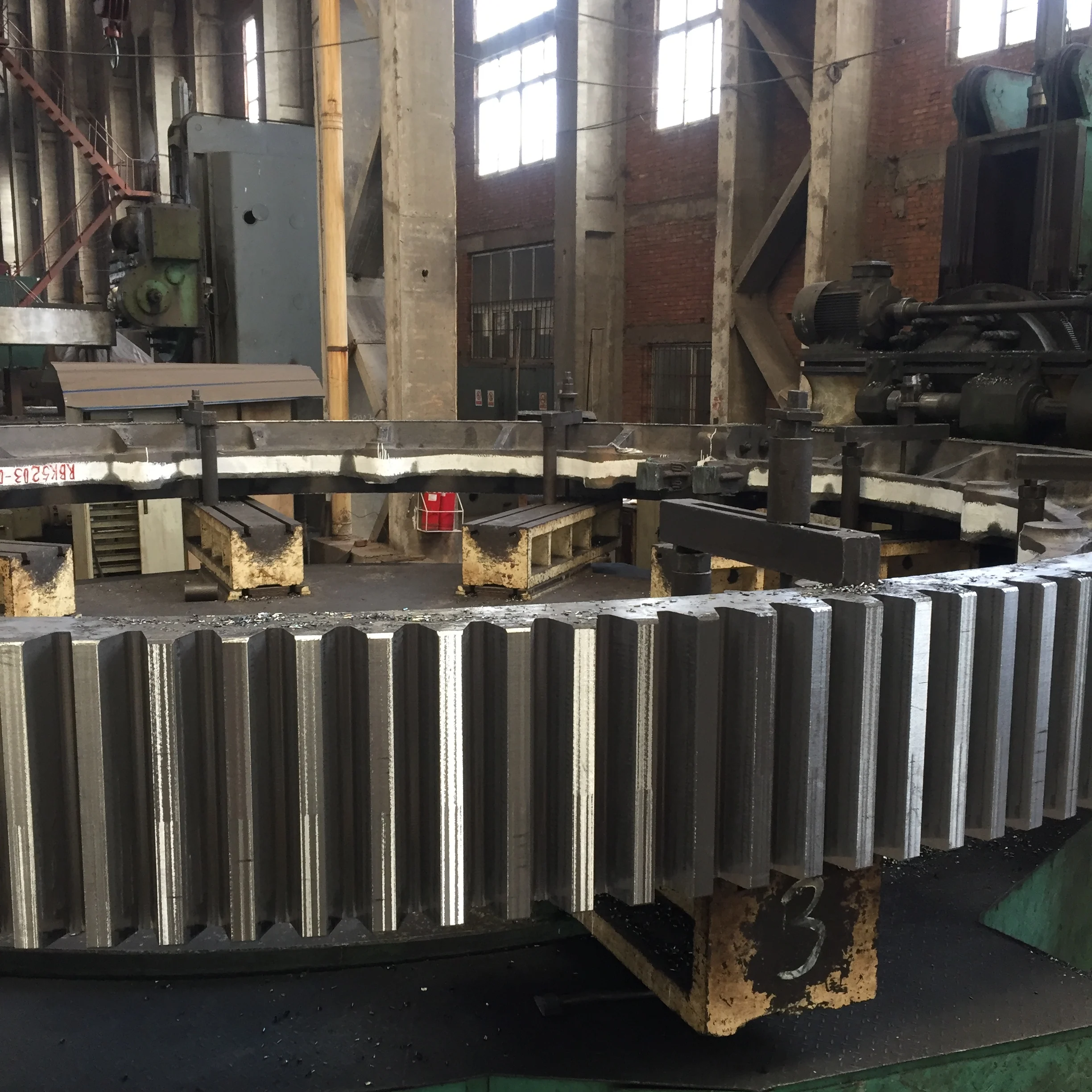 Cnc Milling Machining Casting Steel Ball Mill Double Helical Customized Helix Angle Rotating Gear Forged Auto Part