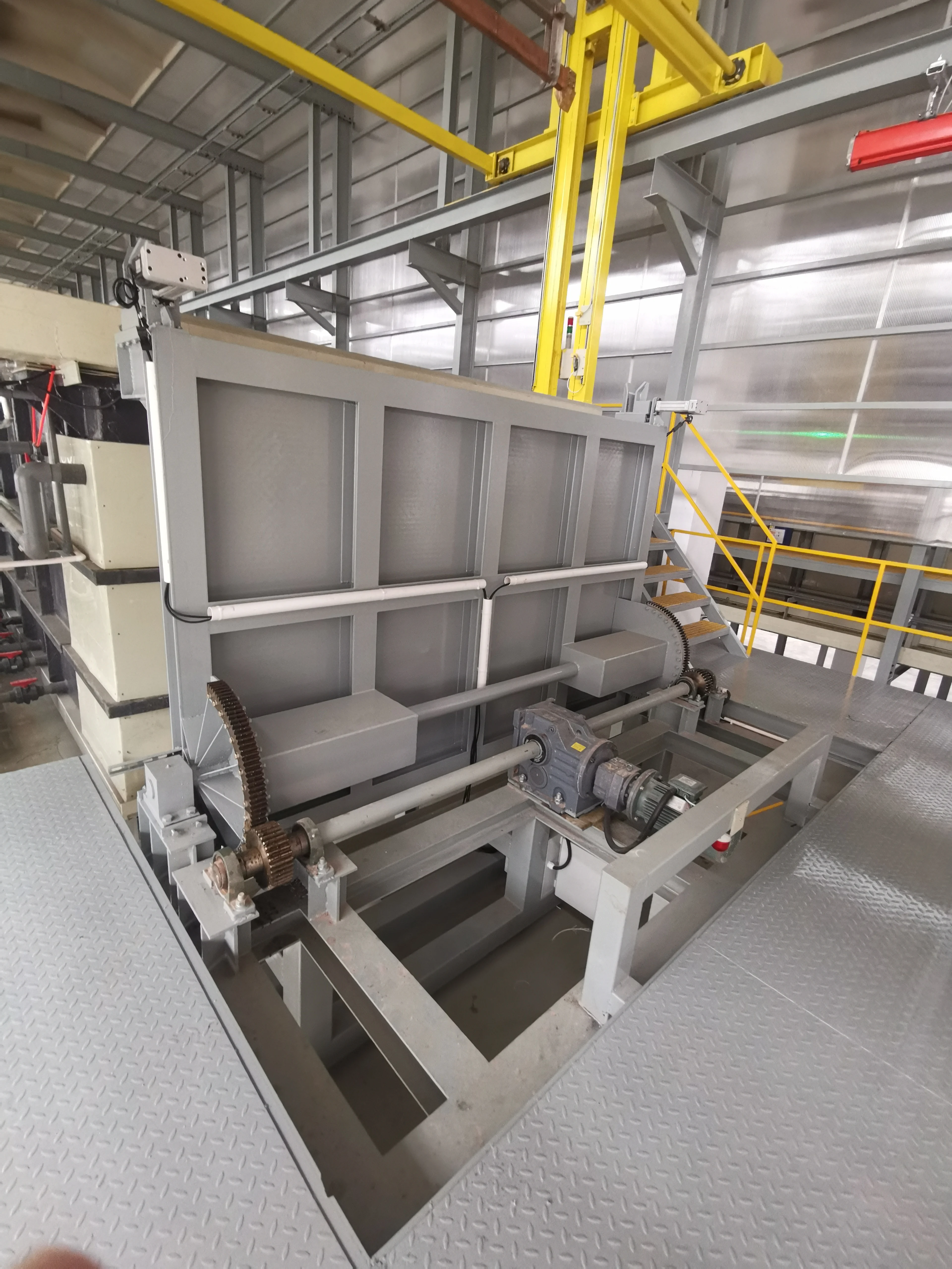 Manual or automatic electroplating production line equipment for manufacturing plant