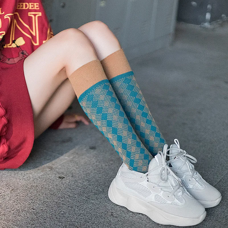 
Autumn Winter Diamond Lattice Girl Socks School Style Casual Tube Loose Socks 