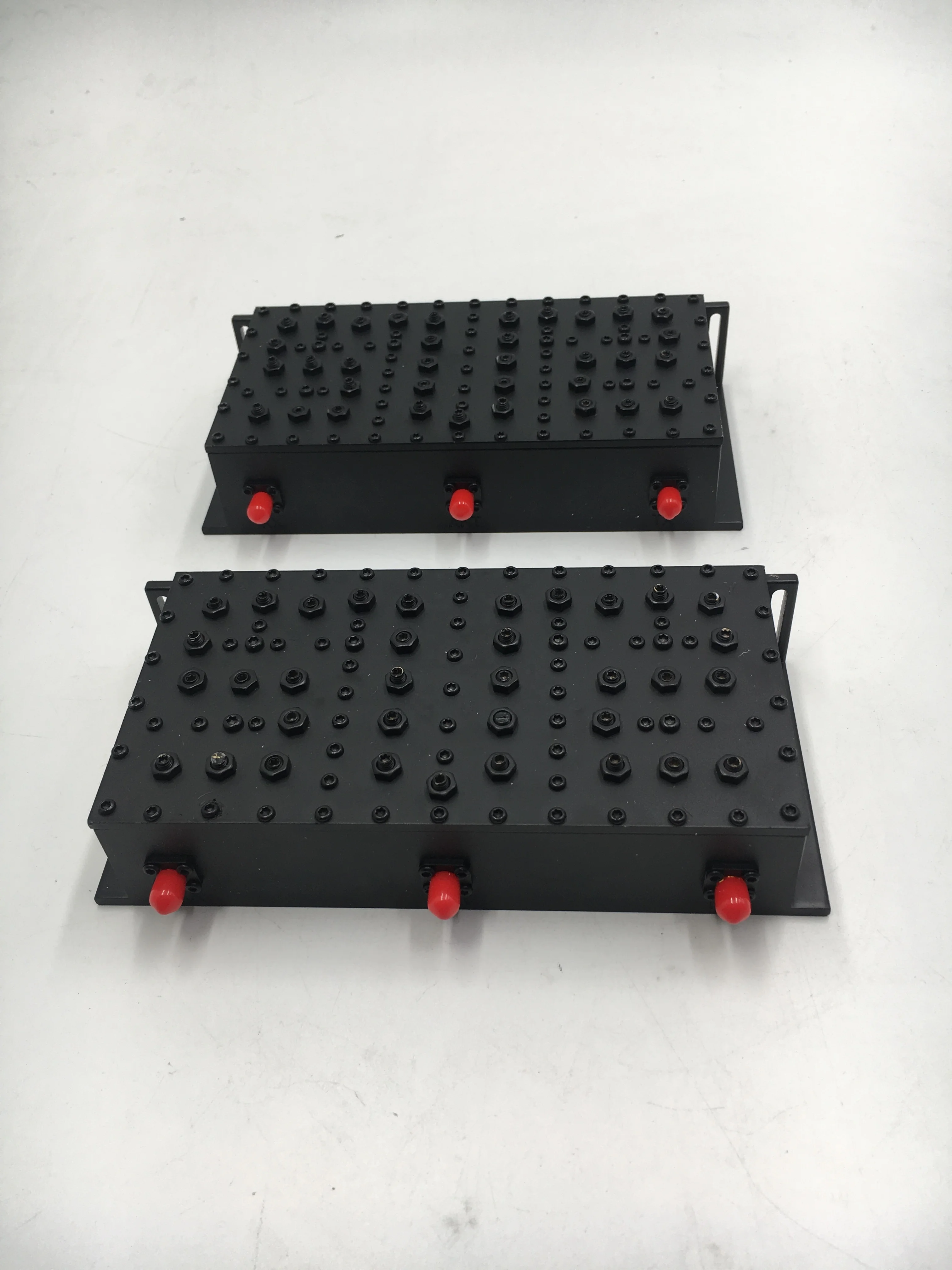 LTE 800MHz Duplexer 815- 845/860-890MHz полость диплексор/Duplexer/комбинатор