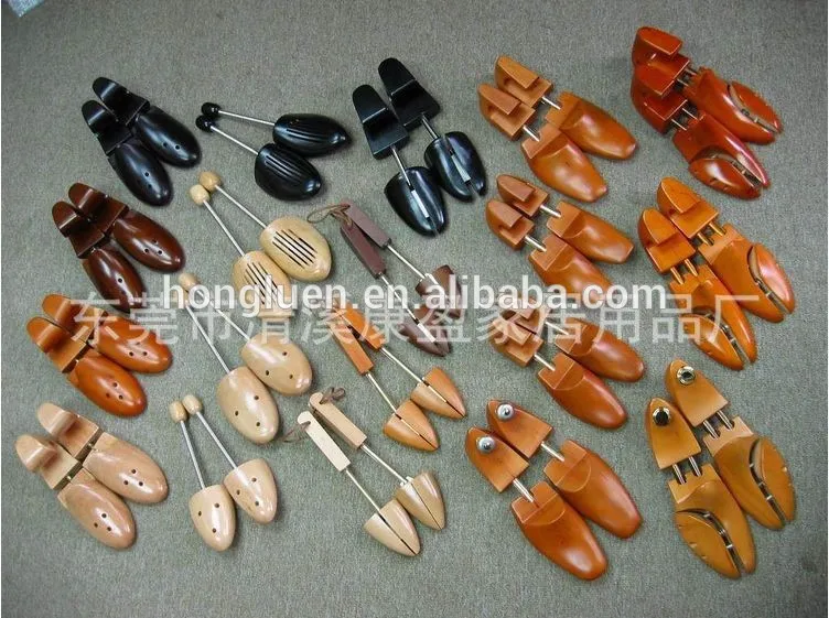 
Wood Shoe Tree/Shoe Filler/Long Time Saving Durable Shoe Stretcher 