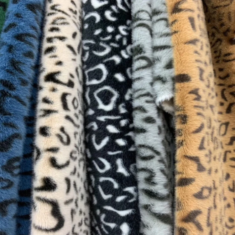 Одеяло из искусственного кроличьего меха