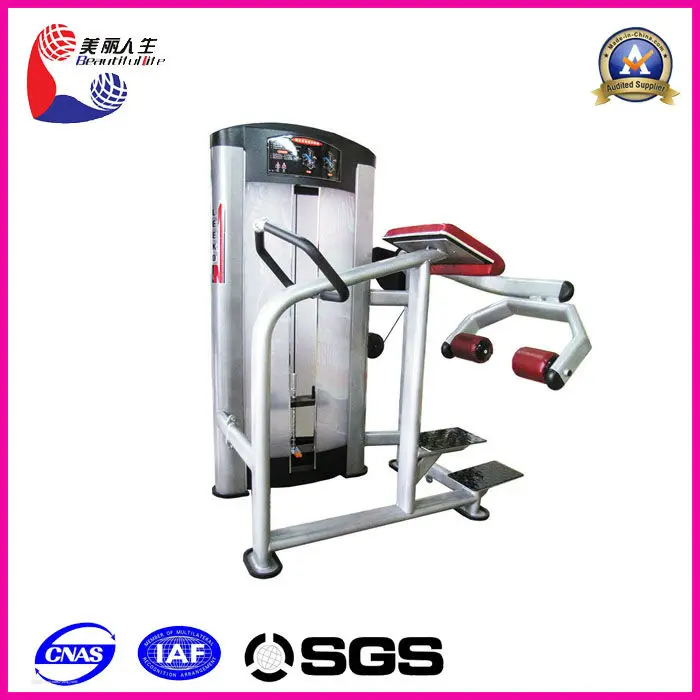 боковой ноге назад- завиток машина магия фитнесом оборудования