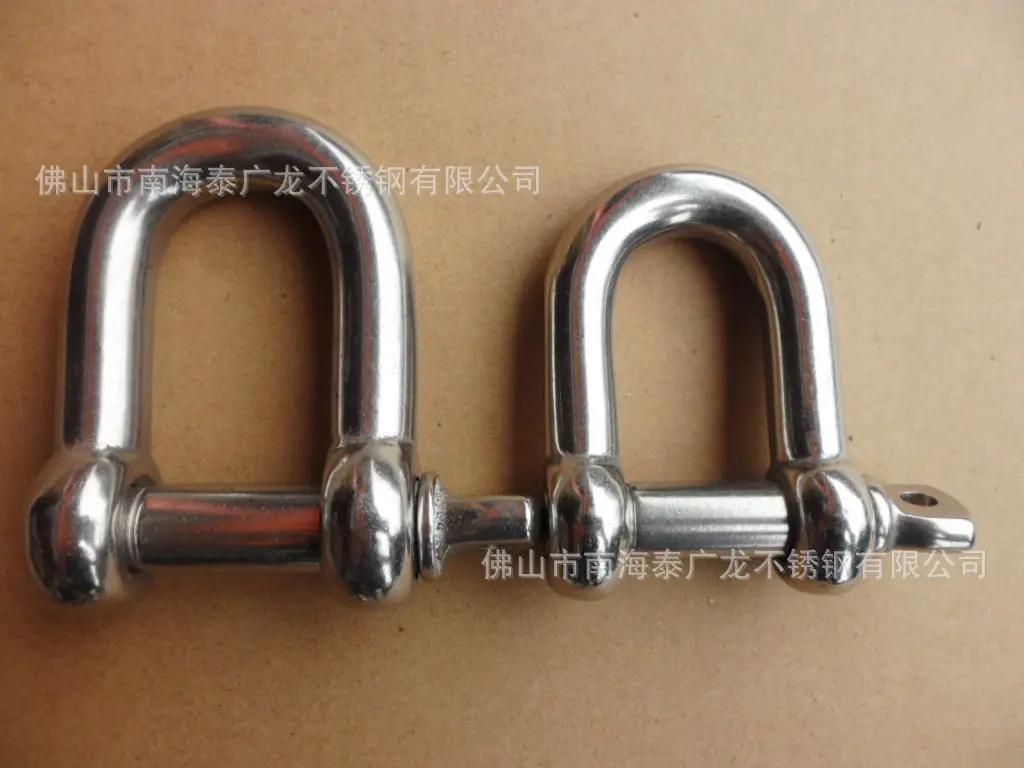 Нержавеющие скобы различных размеров в наличии