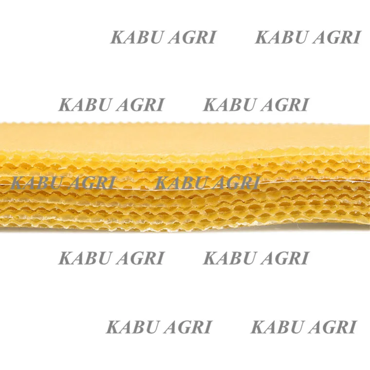 Расческа для тонального крема из пчелиного воска