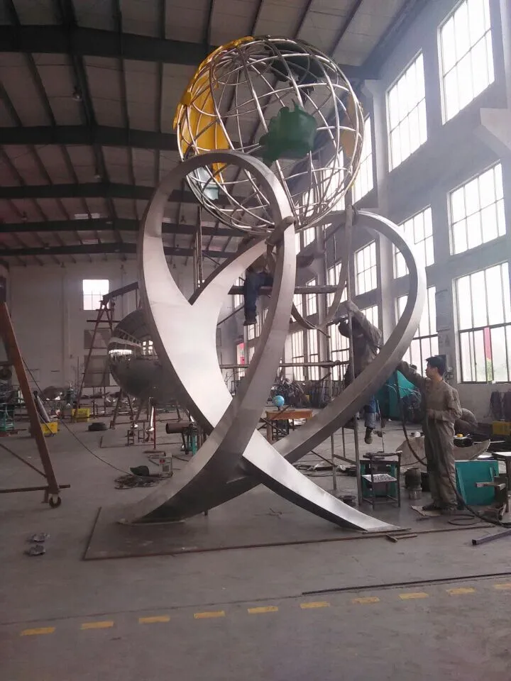  Наружная большая современная абстрактная садовая скульптура из нержавеющей стали 304