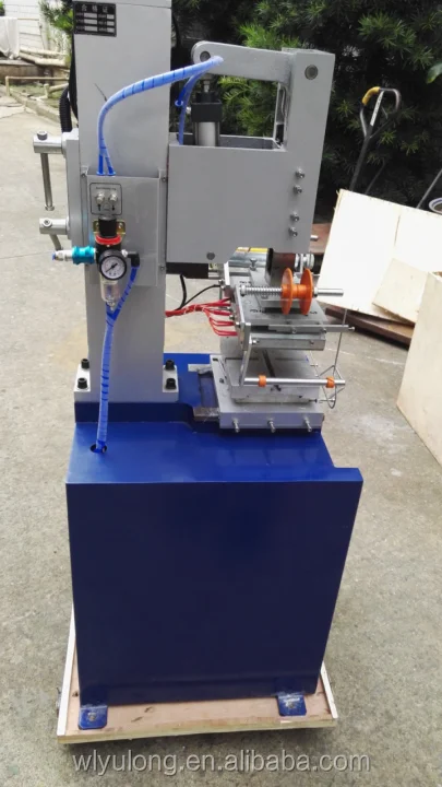 Flat hot foil stamping machine for plastic
