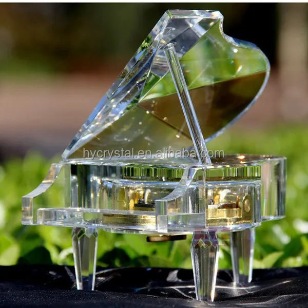 Миниатюрное пианино с синими кристаллами для украшения