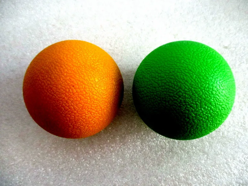 
Odorless no smell vulcanized rubber inject molded hard solid round high bouncing massage ball Lacrosse ball Pet dog toy ball 