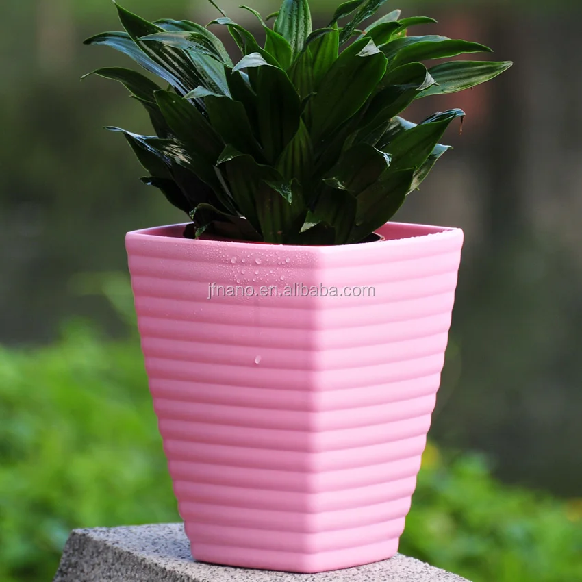Garden supplies attractive colorful plastic wholesale flower pots