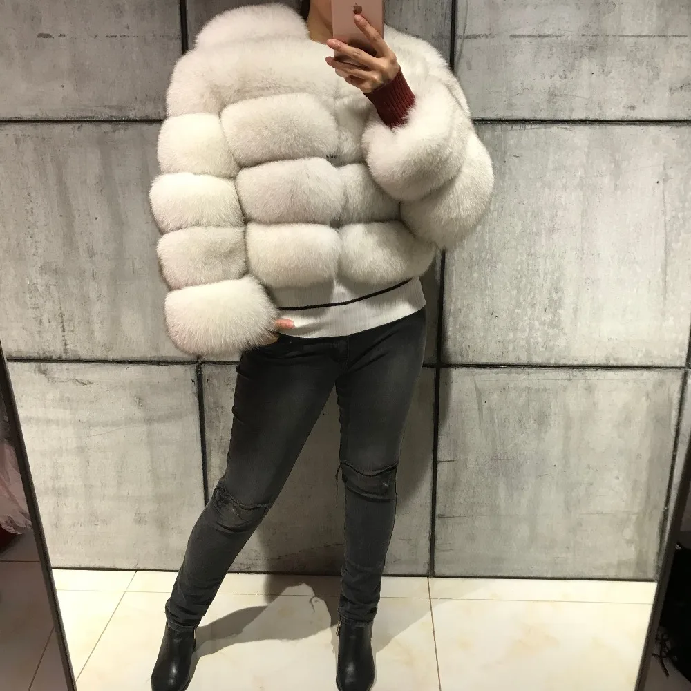 
Custom Wholesale Winter Warm Natural Blue Fox Fur Coat Women / Female Short Classic Lady Colorful Full Sleeve Real Fox Fur Coat 