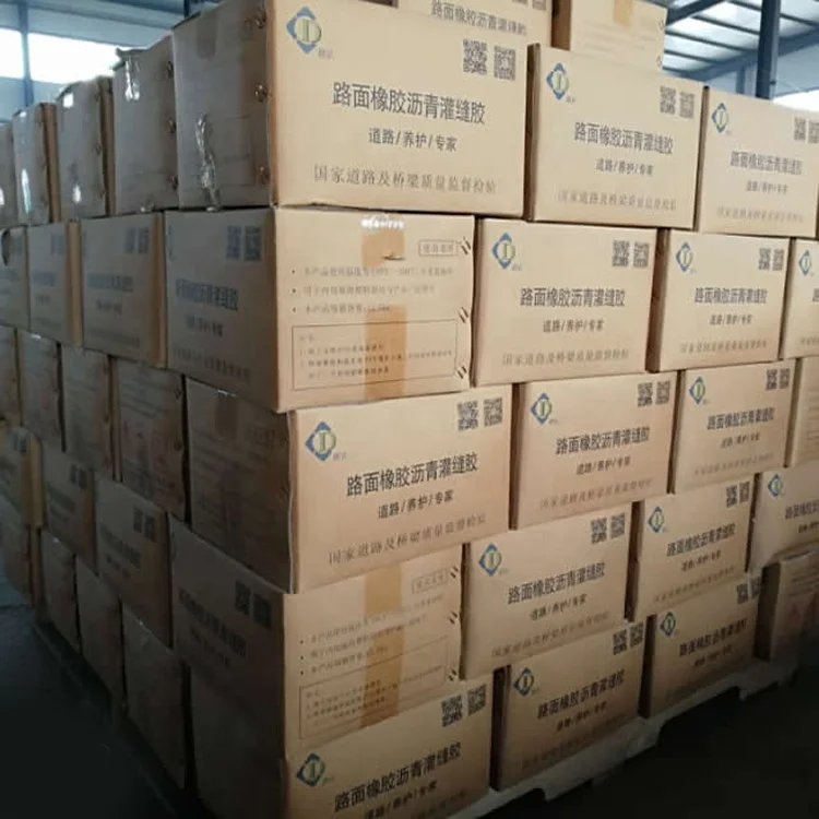 
High quality bitumen joint sealant road pouring glue 