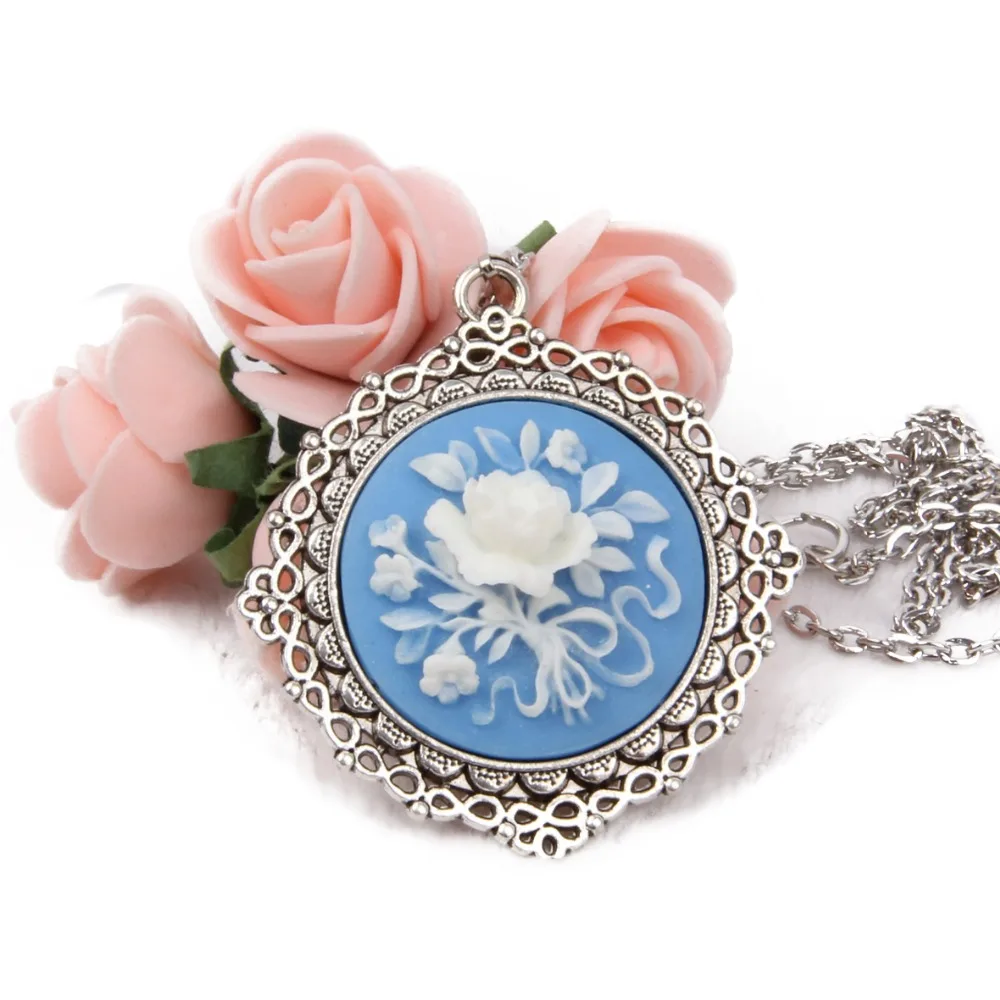 Engraved Skull Gothic Necklace, for Carnaval Gothic Jewelry