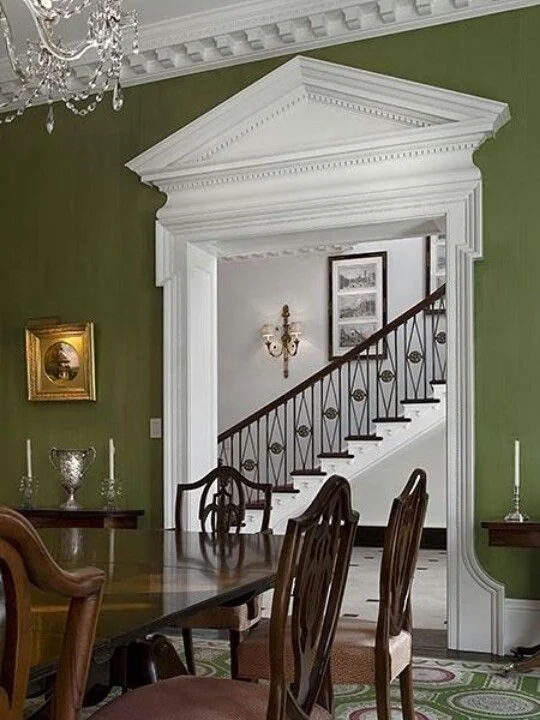 Polyurethane Crown Moulding Flexible Foam Molding White Ceiling Cornice Types