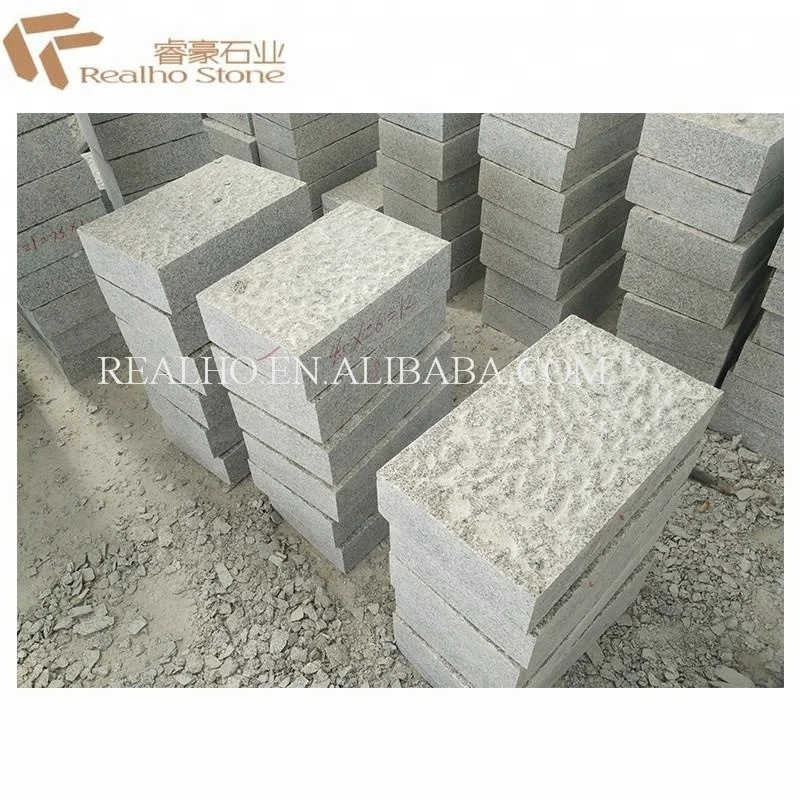 
Grey Curve Granite Kerbstone 