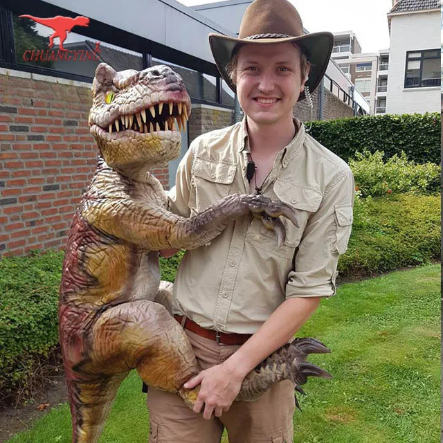 Form a complete set of dinosaur performing dress suit, size order handheld electric dinosaurs