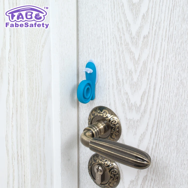 D136 New Baby Products 2020 Indoor Security Gates for Child Safety