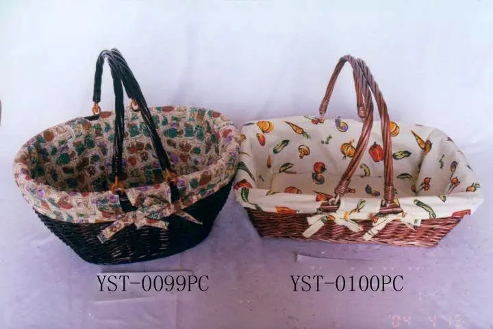 
willow basket with fabric 