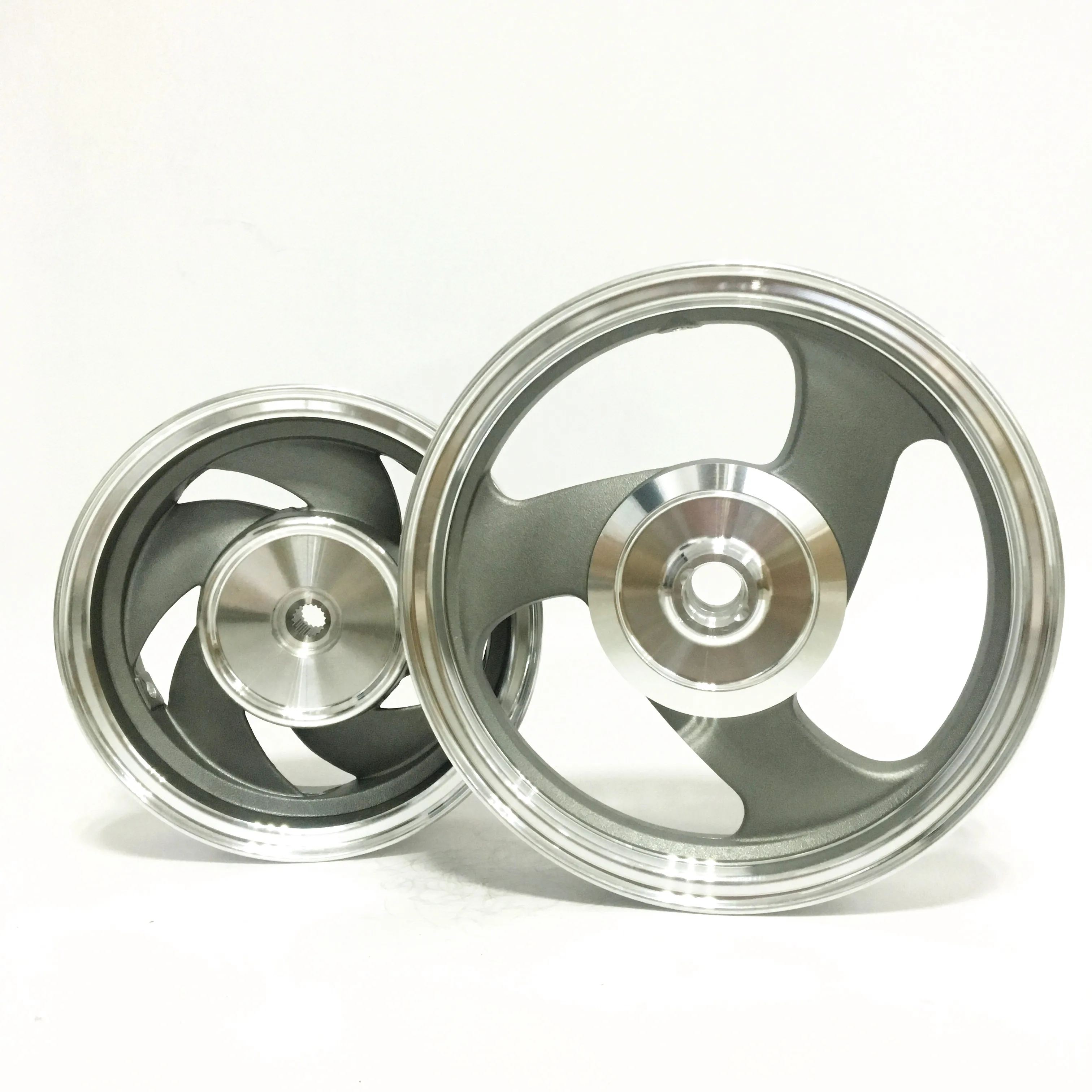 
12 дюймовые мотоциклетные колесные диски из алюминиевого сплава для скутера 