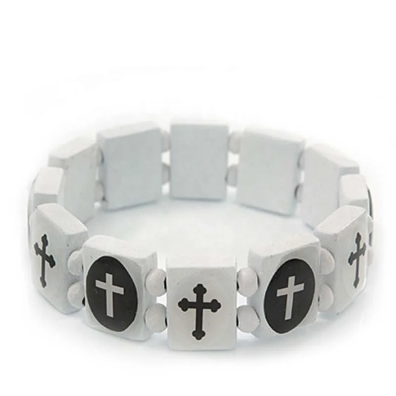 Индивидуальный браслет с белыми иконами Креста на заказ квадратный деревянный из бисера Сувенирный религиозной католической святости